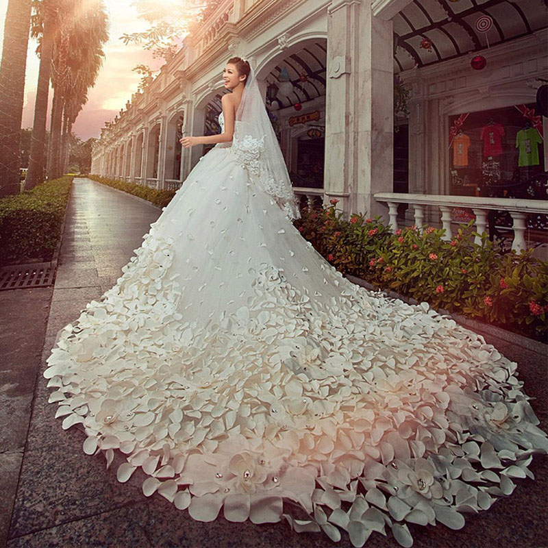 Luxury Soft Tulle Hand Made Flower Sweetheart Beads Crystal Royal Train Custom Size Wedding Dresses 2016
